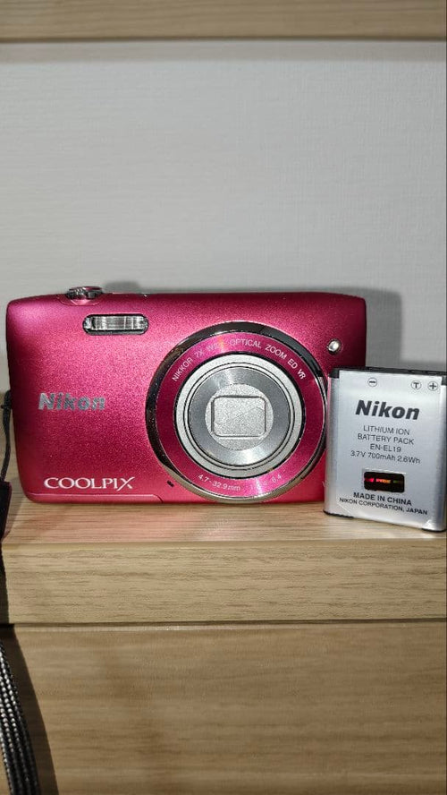 Nikon Compact Digital Camera Coolpix S3500