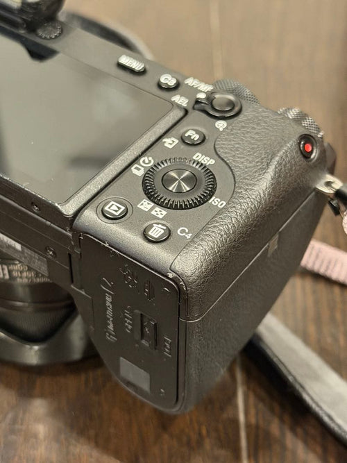 Sony Digital Slrs 6600 E F1.8 Oss