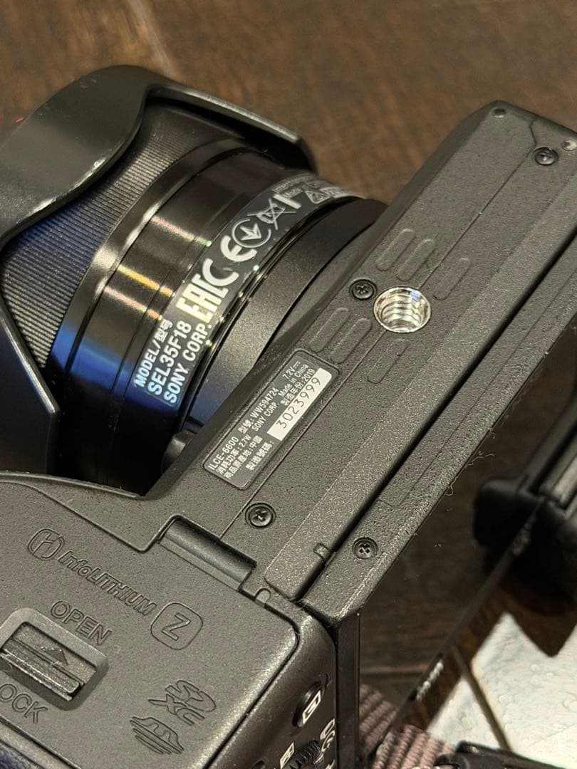 Sony Digital Slrs 6600 E F1.8 Oss