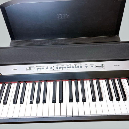 Korg Keyboards Digital Pianos Sp-250 88 2011