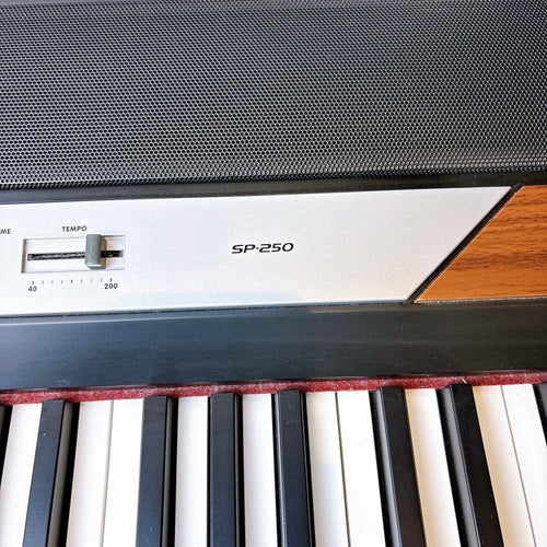 Korg Keyboards Digital Pianos Sp-250 88 2011