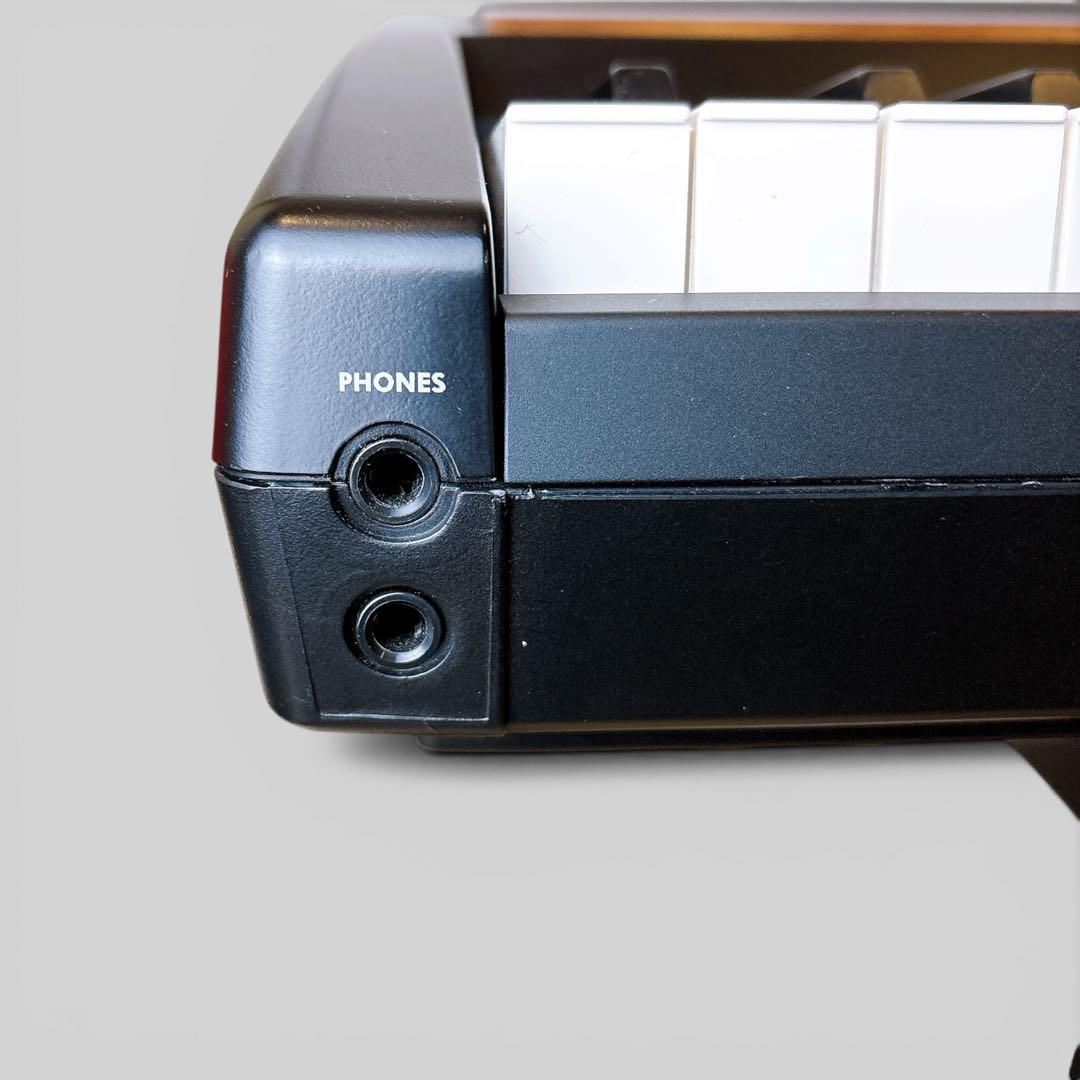 Korg Keyboards Digital Pianos Sp-250 88 2011