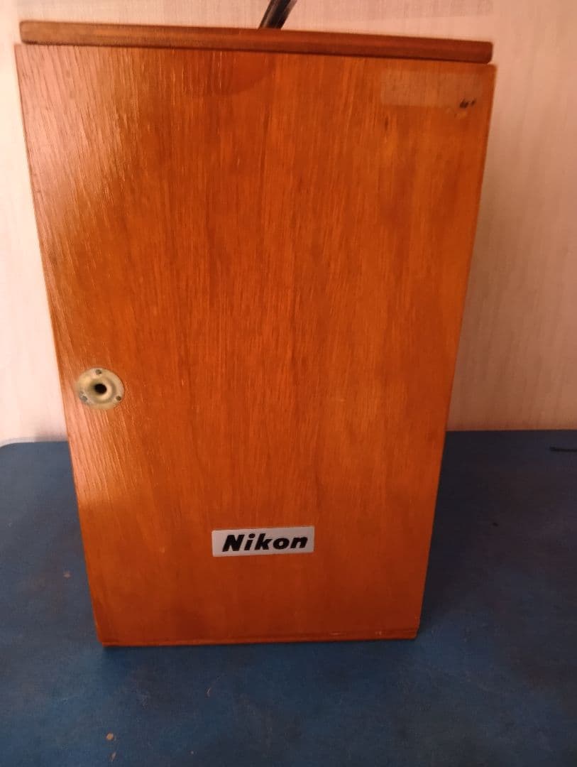 Nikon Microscope Mf