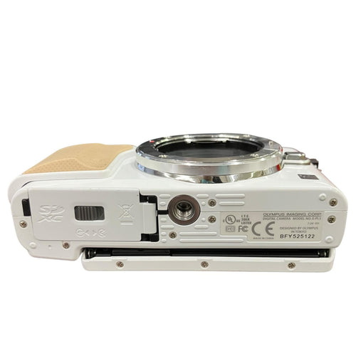 Olympus Mirrorless Interchangeable Lips 199990 E-Pl5