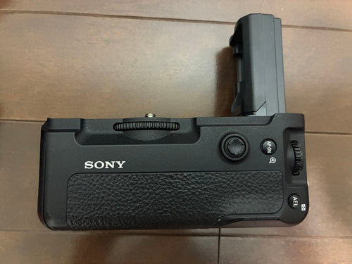 Sony Mirrorless Interchangeable Lens Cameras 7Riii L