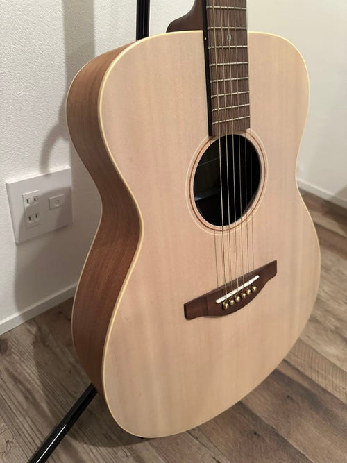Yamaha Acoustic Guitars Storia I