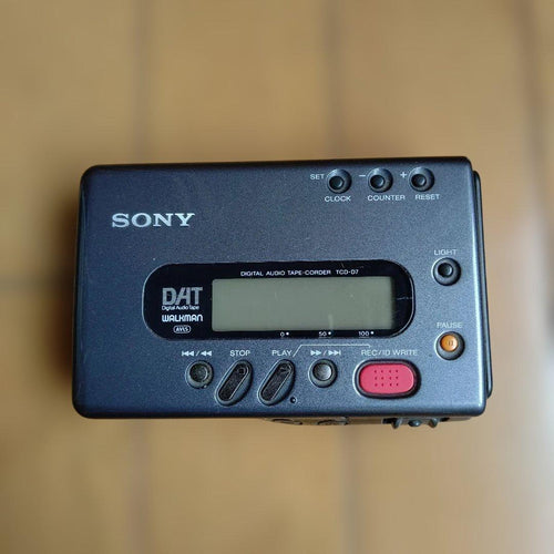Sony Digital Audio Player Dat Tcd-D7