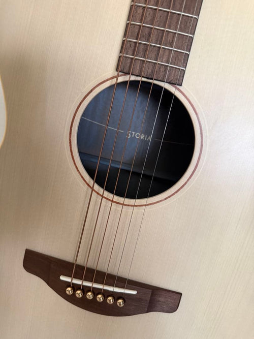 Yamaha Acoustic Guitars Storia