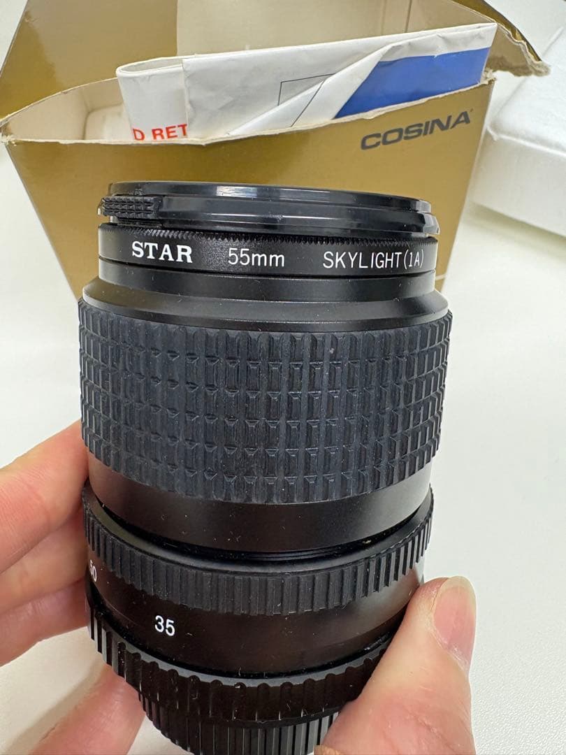 Lens (Zoom) Cosina 35-70Mm F3.5-4.5 Mc Macro