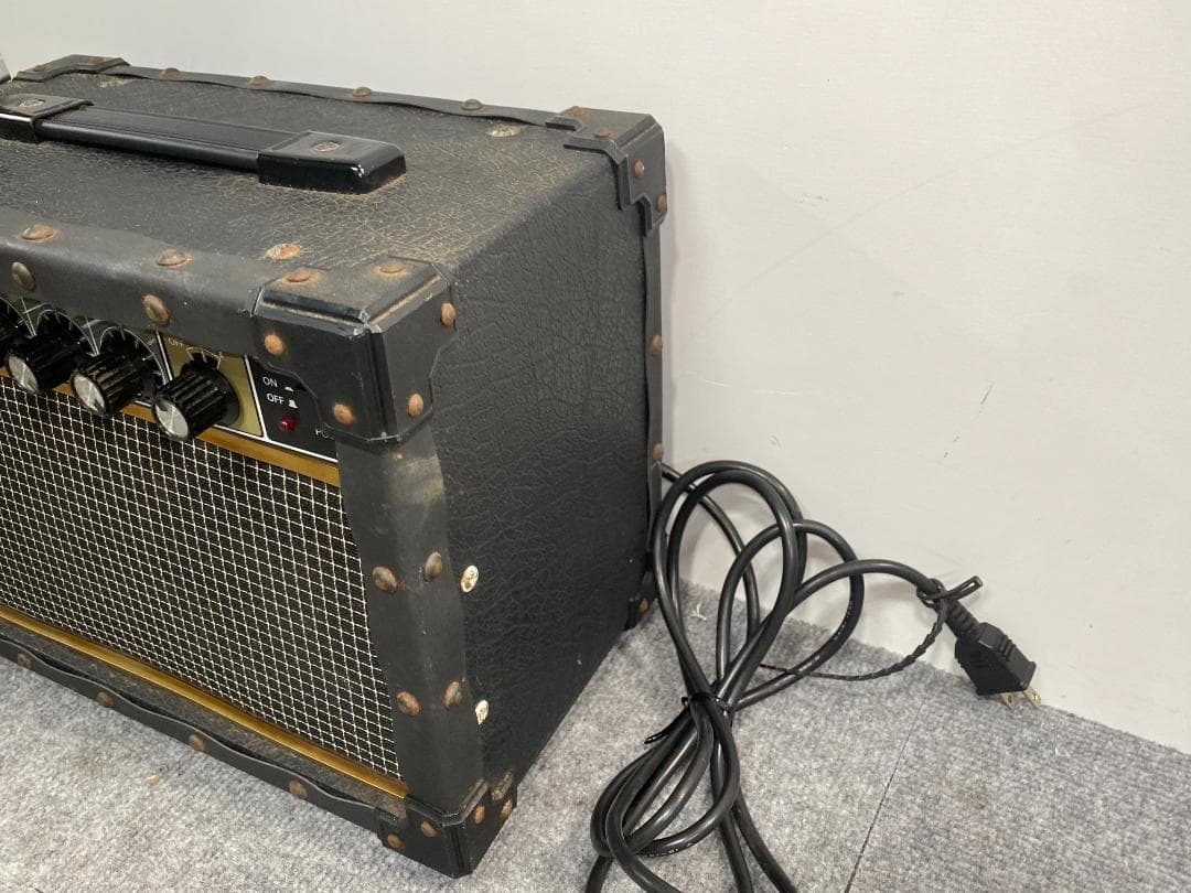 Guitar Amplifiers Roland Jc-20