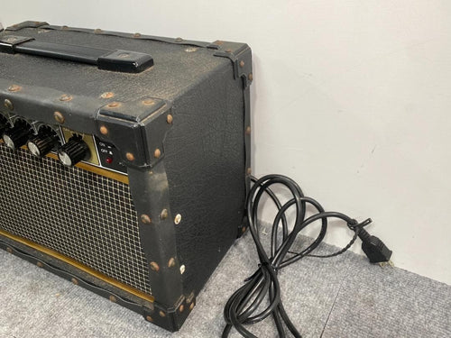Guitar Amplifiers Roland Jc-20