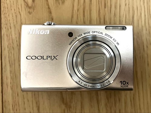 Nikon Compact Digital Camera Coolpix S6200