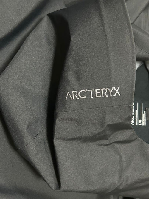 Arc'Teryx Mountain Parkas L