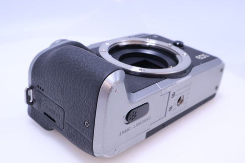 Canon Mirrorless Interchangeable Lips Eos M6 Mark Ii Eosm6Mk2Sl-Body (Silver)(