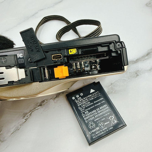 Nikon Compact Digital Cameras Coolpix S8100