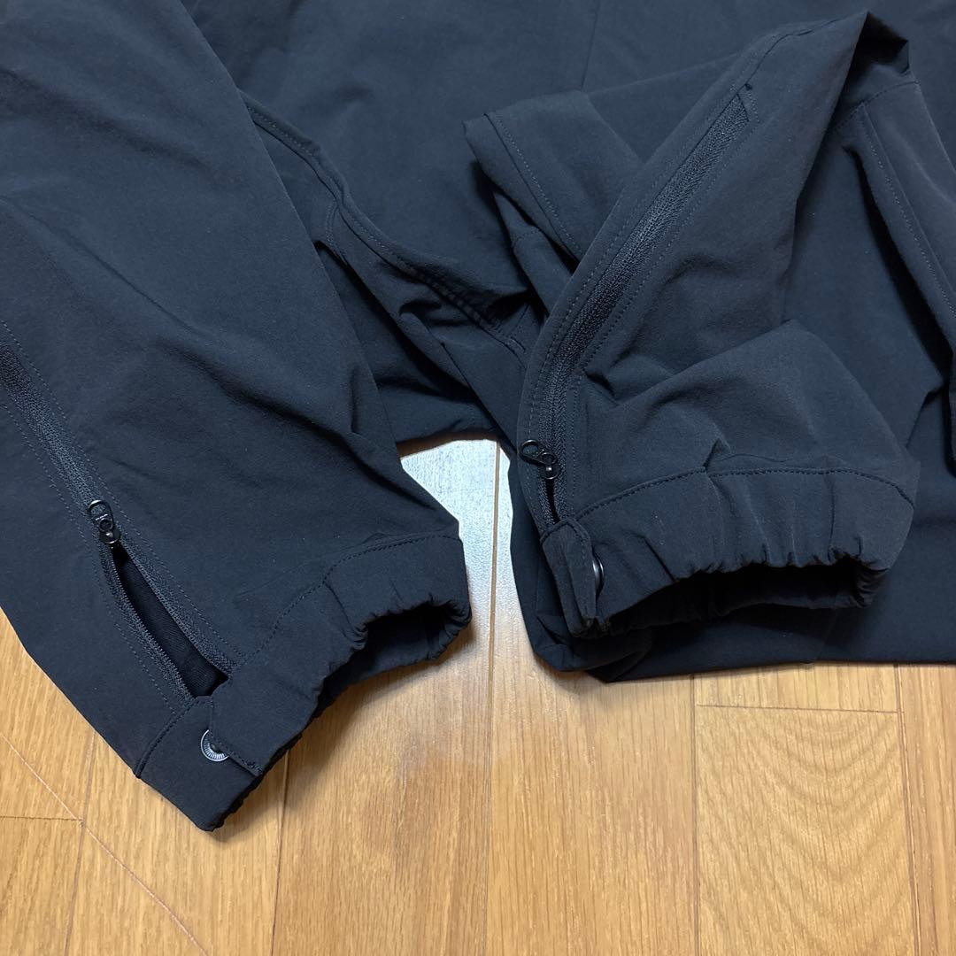 Arc'Teryx Pants Trousers 6-Short Black