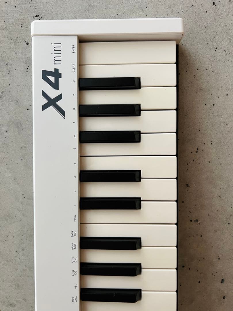 Korg Midi Keyboards Pads Midiplus X4 Mini 49