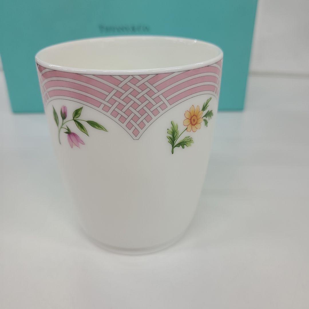 Tiffany Mugs Bouquet