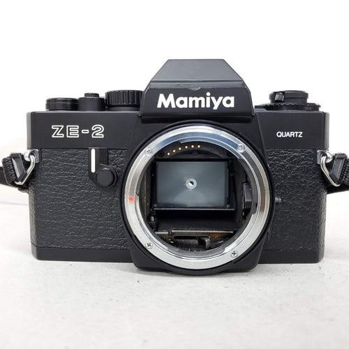 Mamiya Slr Camera (Film) Ze-2 G0318-0227-329-4V