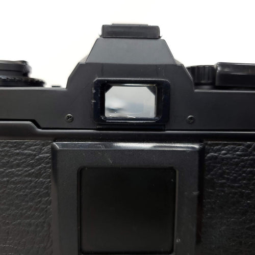 Mamiya Slr Camera (Film) Ze-2 G0318-0227-329-4V