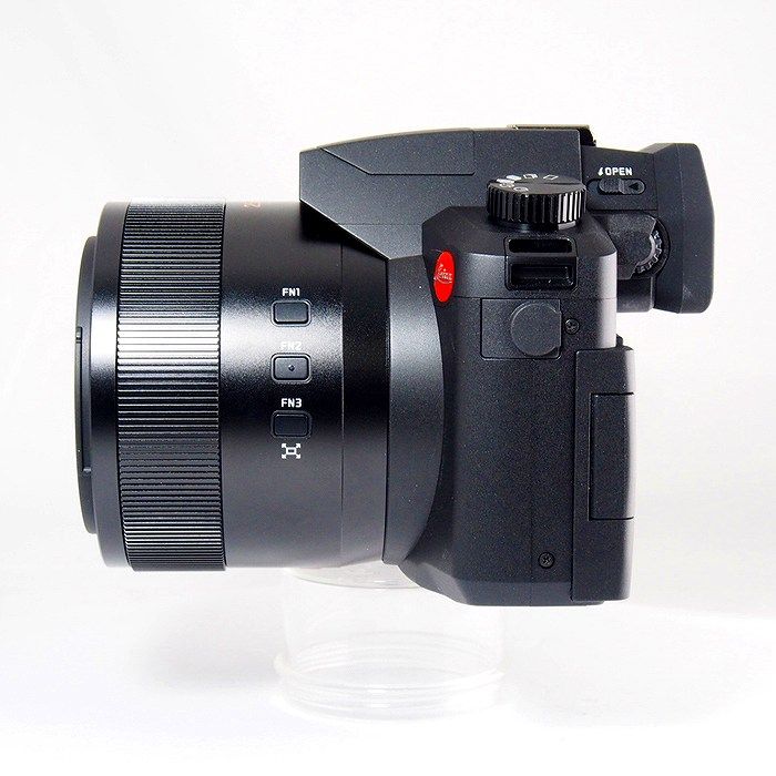 Leica Compact Digital Camera 19121 V-Lux5
