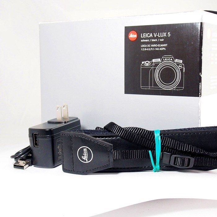 Leica Compact Digital Camera 19121 V-Lux5