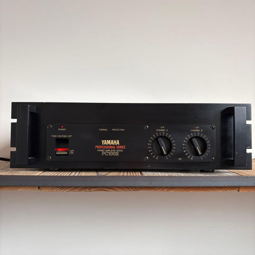 Yamaha Power Amplifiers Pc1002