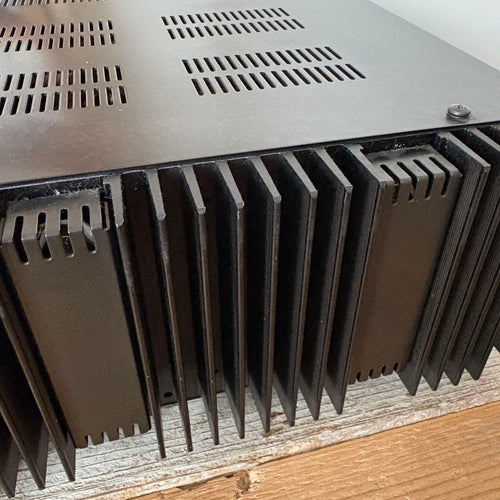 Yamaha Power Amplifiers Pc1002