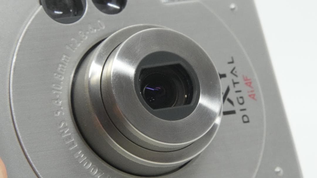 Compact Digital Cameras F3053 Canon Ixy