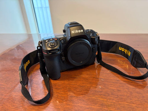 Nikon Mirrorless Interchangeable Lens Cameras Z8