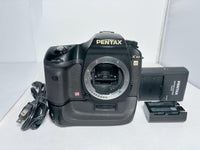Pentax Digital Slrs 9056 K10D+D-Bg2