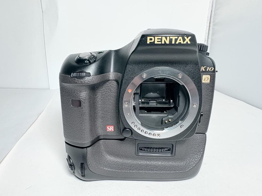 Pentax Digital Slrs 9056 K10D+D-Bg2