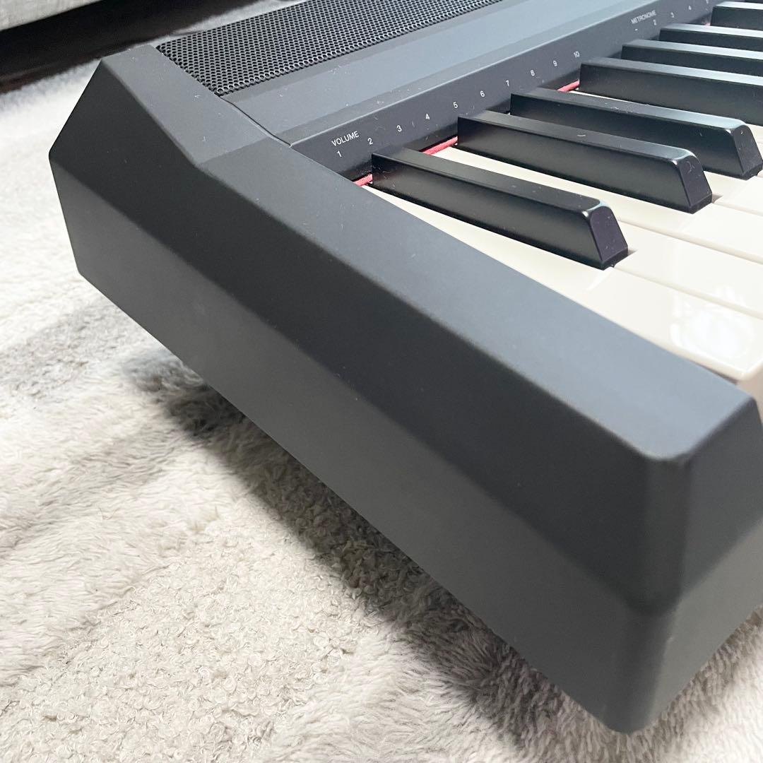 Yamaha Keyboards Digital Pianos P-105 88 2015