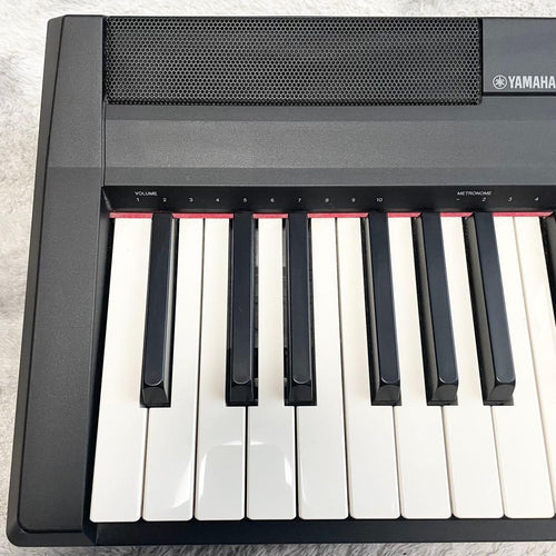 Yamaha Keyboards Digital Pianos P-105 88 2015