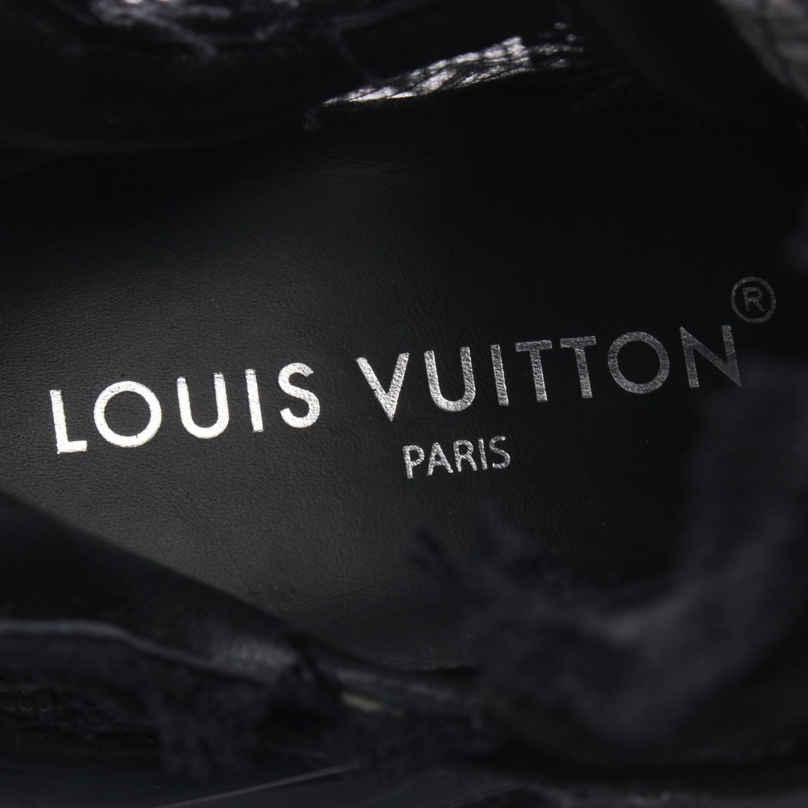 Louis Vuitton Sneakers Lv 2.0 Pvc Used A