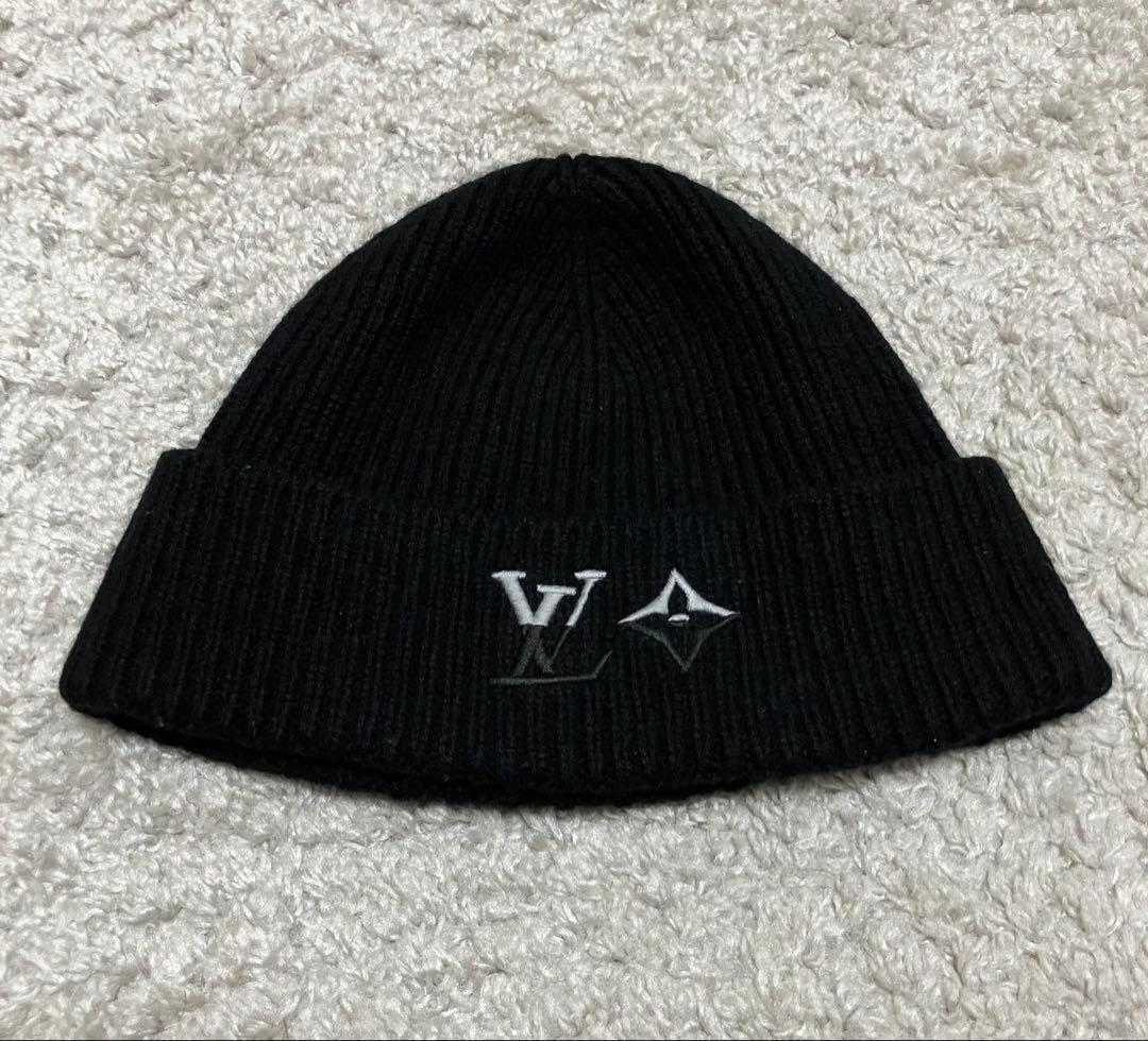 Louis Vuitton Knitted Caps Beanies 100%
