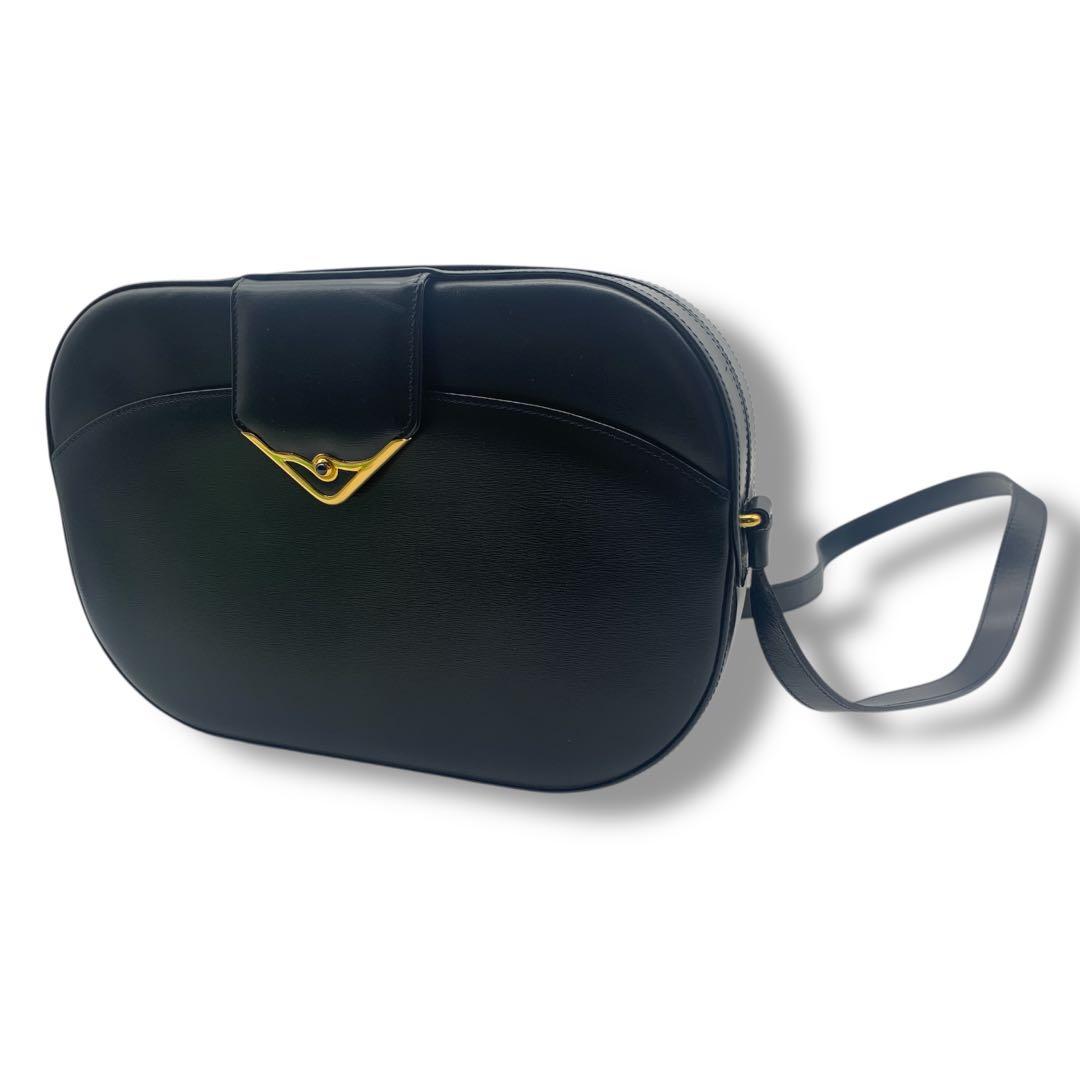 Cartier Shoulder Bags