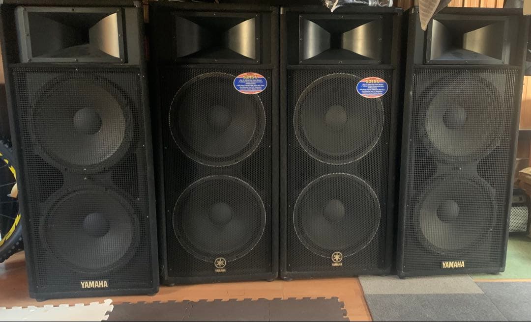 Yamaha Stage Monitor Speakers S215V ,S215Lv 4