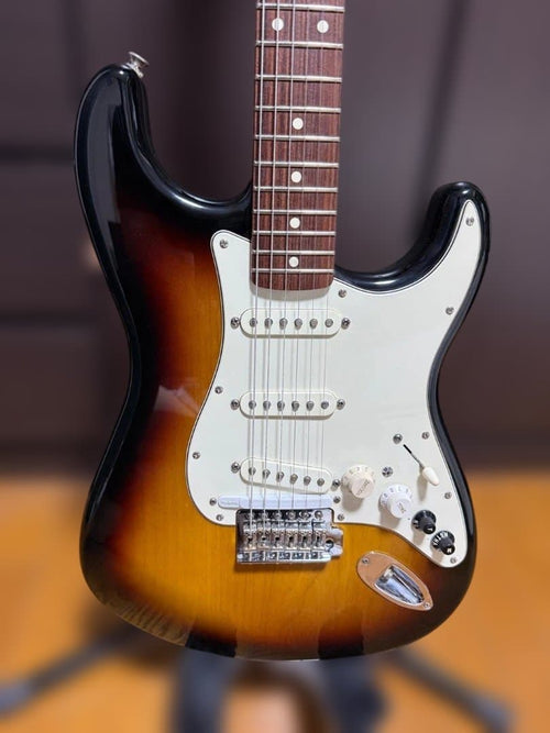 Fender Electric Guitars Roland Vgstratocaster G-5 3-Color Sunburst