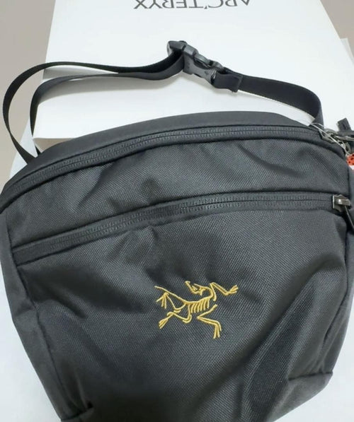 Steel Racks Metal Arc Teryx Mantis 2Waist Pack