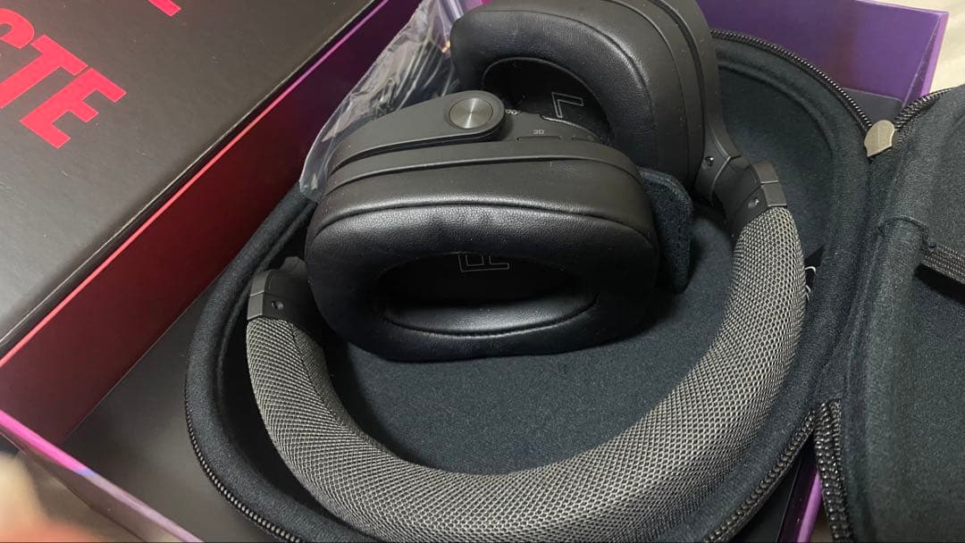 Yamaha Wireless Headphones Yh-L700A(B)