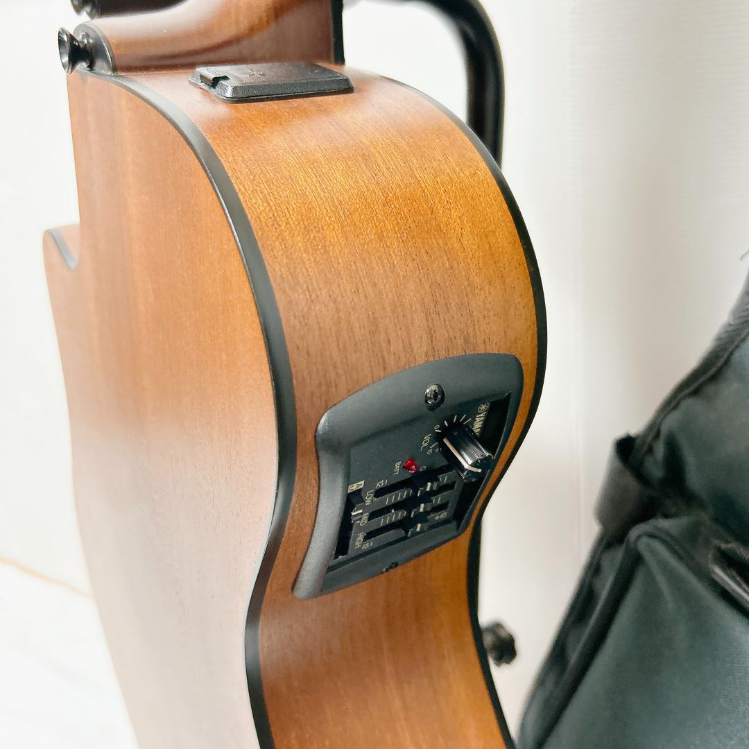 Yamaha Acoustic Guitar Apx-3A
