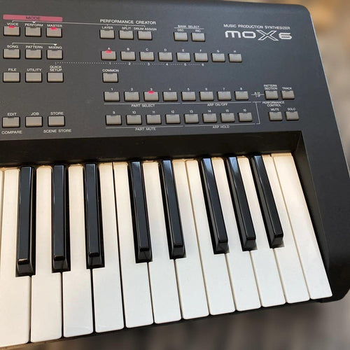 Yamaha Other Mox6