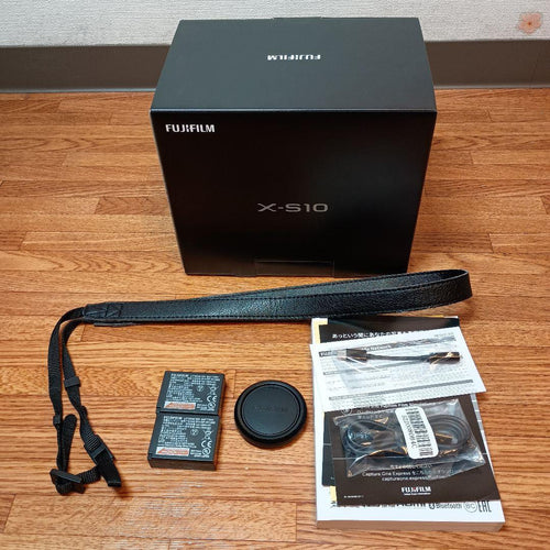 Fujifilm Mirrorless Interchangeable Lips X-S10