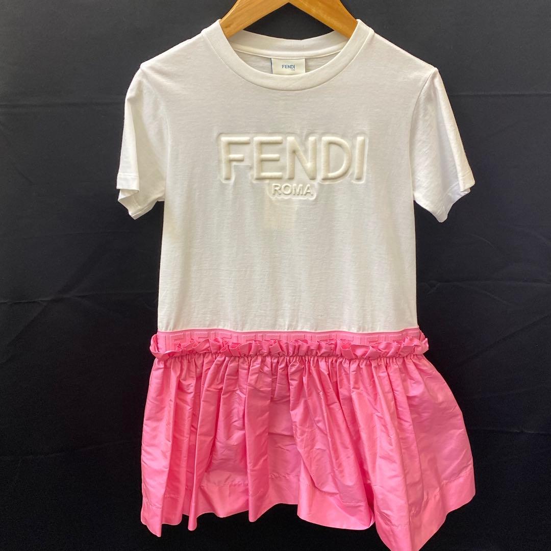 Fendi Short-Sleeve 5517 140 93,500