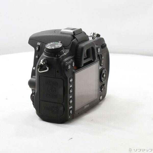 Nikon Digital Slr D7000 371