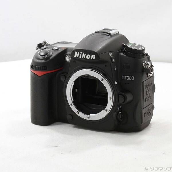 Nikon Digital Slr D7000 371