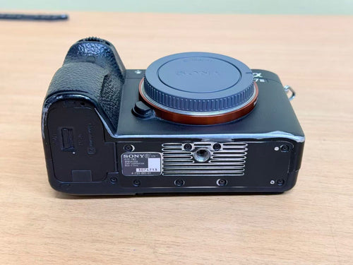 Sony Mirrorless Interchangeable Lips 7 Iii Ilce-7M3 E