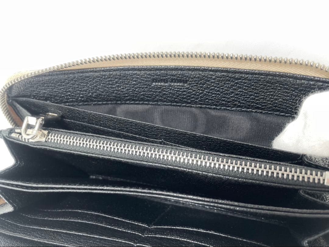 Miu Long Wallet