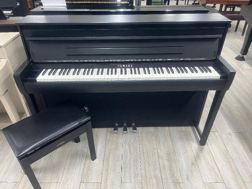 Yamaha Keyboards Digital Pianos 90023 Clp785B 20